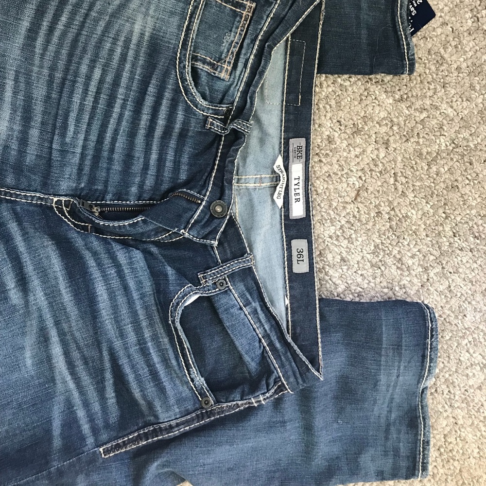 BKE Men’s jeans from the Buckle 36L by 34. $38